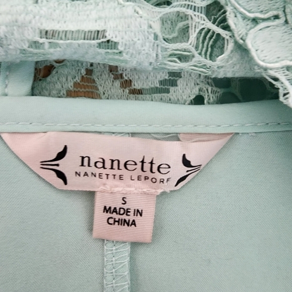 Nanette Lepore Mint Green Lace Top Size Small - Picture 10 of 11